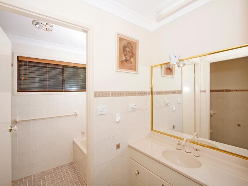 49 Harborne Avenue, Rathmines NSW 2283