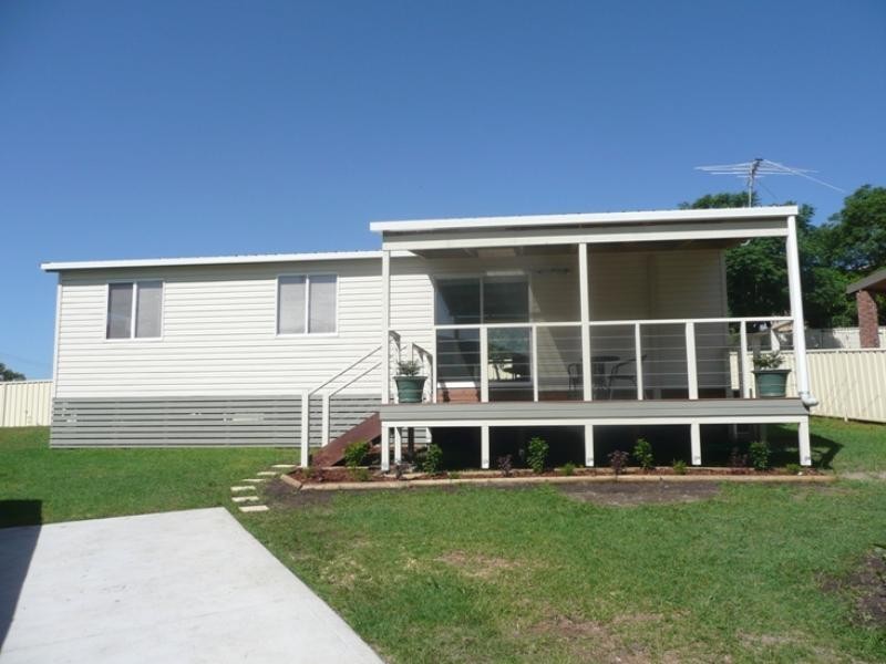 6 Burnage Place, Rathmines NSW 2283