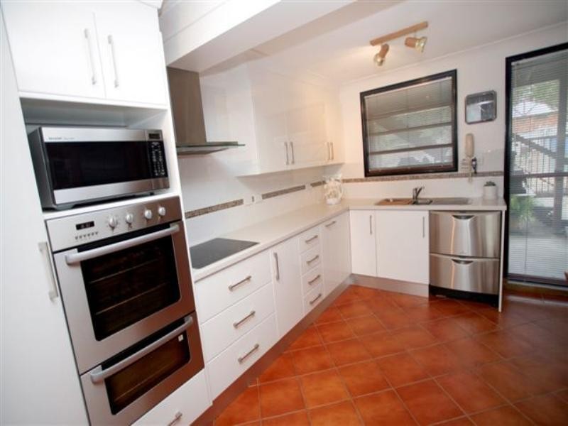 112 Bay Road, Bolton Point NSW 2283