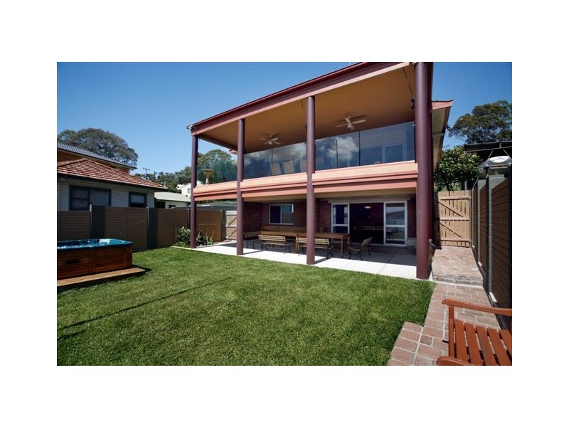 59 Fishing Point Road, Fishing Point NSW 2283