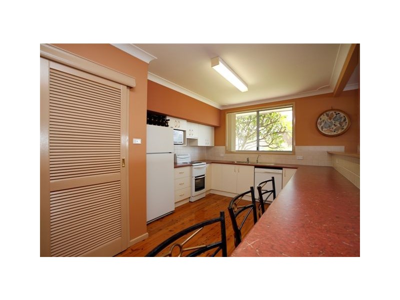 59 Fishing Point Road, Fishing Point NSW 2283