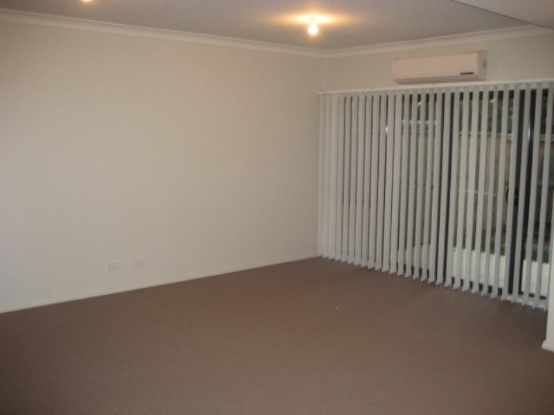 37 Kestral Circuit, Shortland NSW 2307