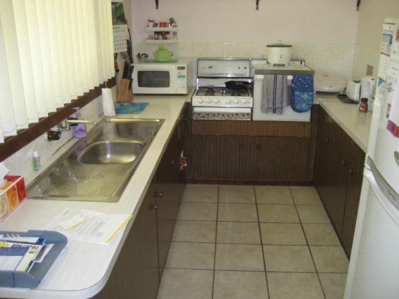 16 Canowie Crescent, Buttaba NSW 2283