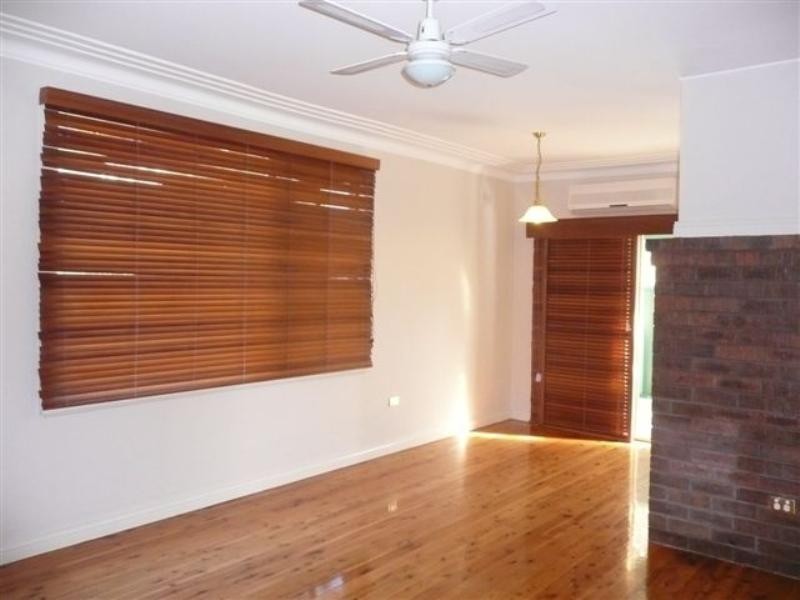 11 Glade Street, Arcadia Vale NSW 2283