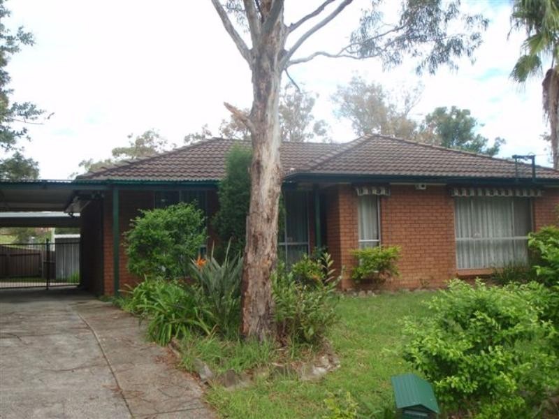 9 Fulton Close, Bolton Point NSW 2283