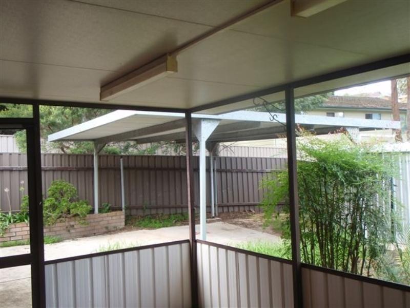 9 Fulton Close, Bolton Point NSW 2283