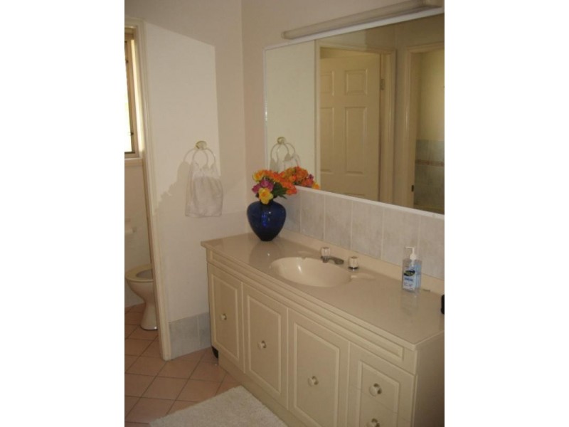 24a Express Circuit, Marmong Point NSW 2284