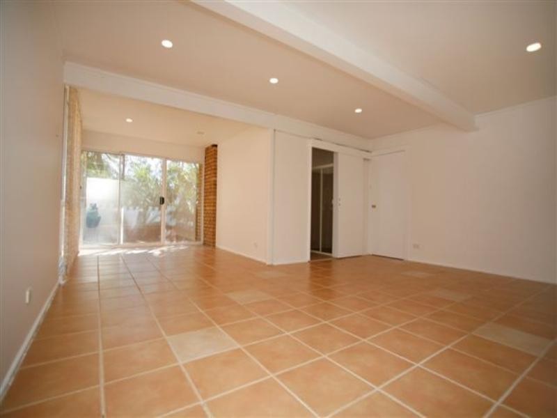 46 Coal Point Road, Coal Point NSW 2283