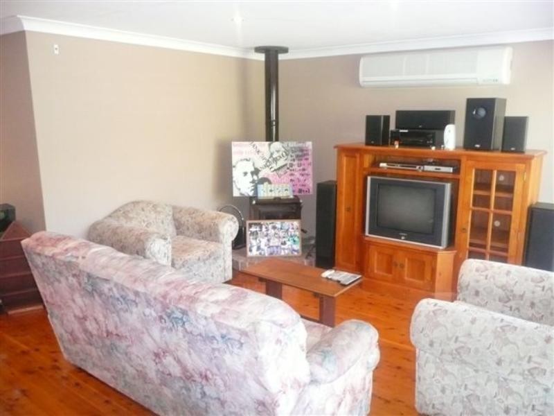 73 Jarrett Street, Kilaben Bay NSW 2283