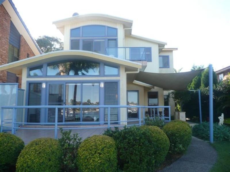 Fishing Point NSW 2283