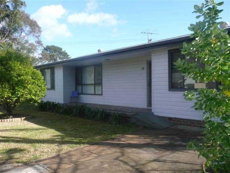 19 Adam Street, Blackalls Park NSW 2283