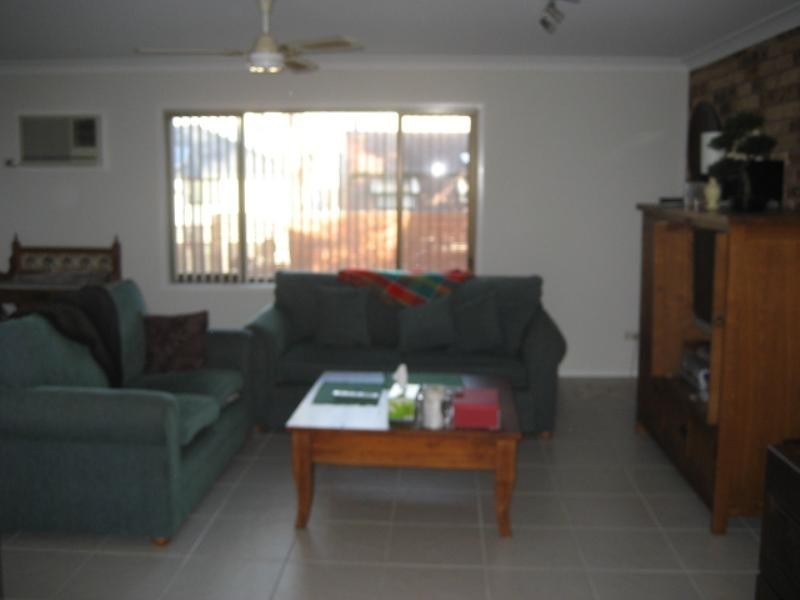 4 Ralfe Crescent, Kilaben Bay NSW 2283