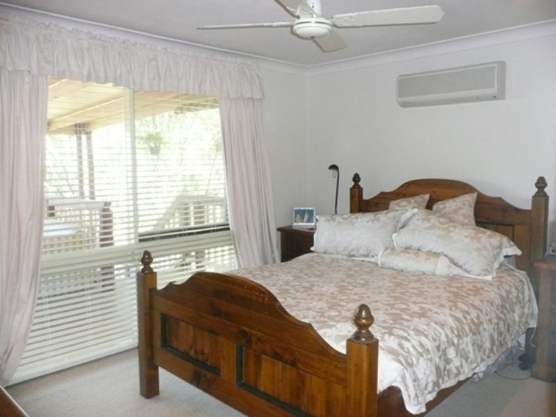 27 Hampstead Way, Rathmines NSW 2283