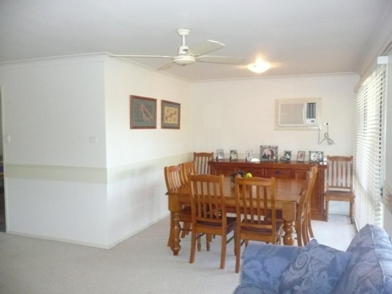 27 Hampstead Way, Rathmines NSW 2283