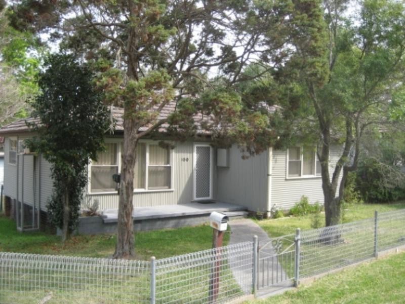 100 Excelsior Parade, Toronto NSW 2283