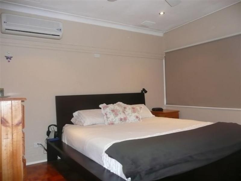 50 Amelia Street, Carey Bay NSW 2283