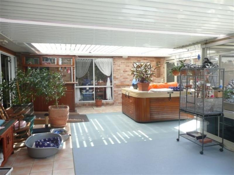 17 Leeward Close, Woodrising NSW 2284