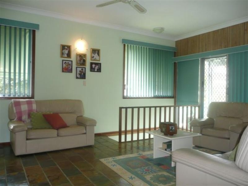 106 Bay Road, Bolton Point NSW 2283