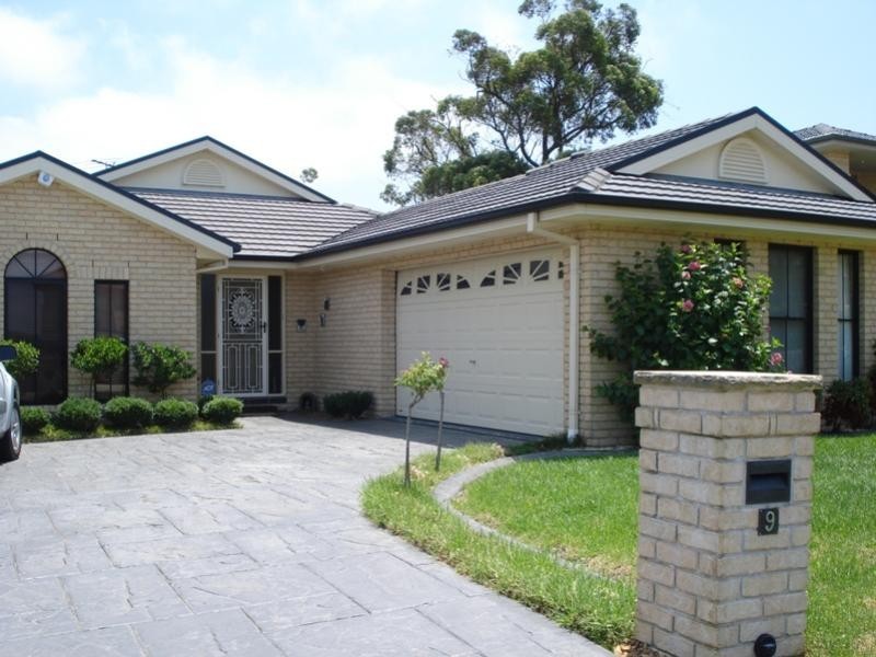 9 Karina Place, Bolton Point NSW 2283