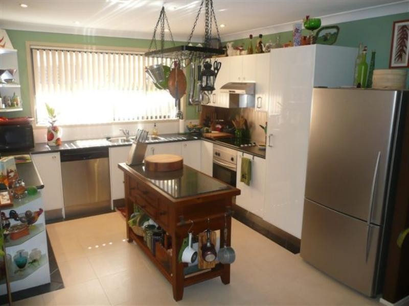 9 Karina Place, Bolton Point NSW 2283