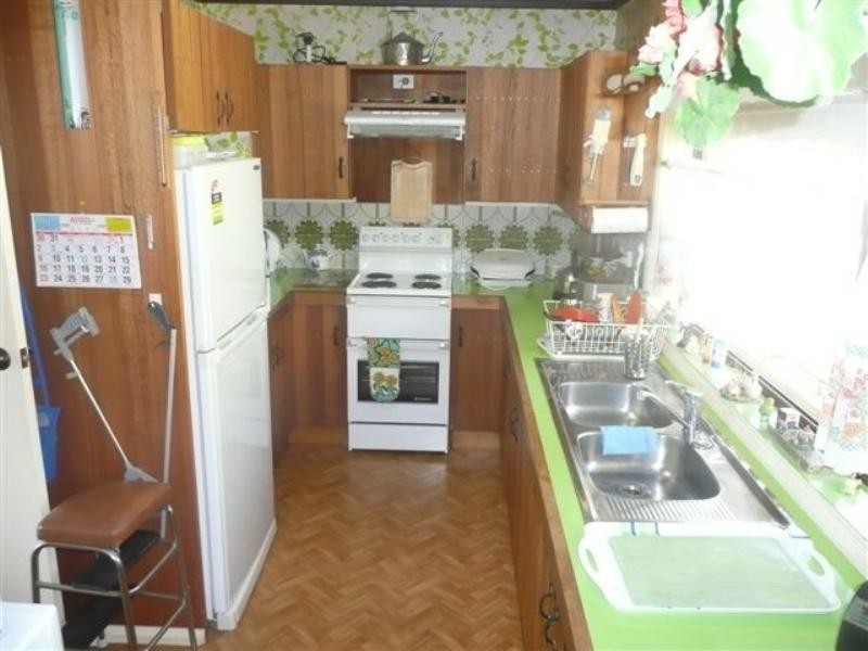 84 Fishing Point Road, Fishing Point NSW 2283