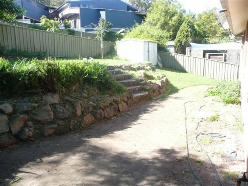 124 Bay Road, Bolton Point NSW 2283