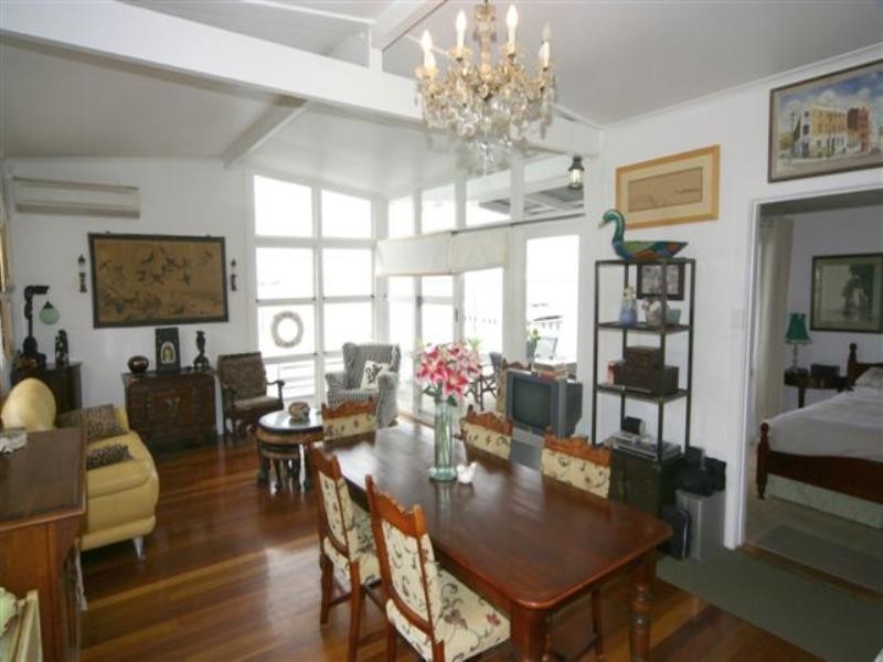 207 Fishing Point Road, Fishing Point NSW 2283
