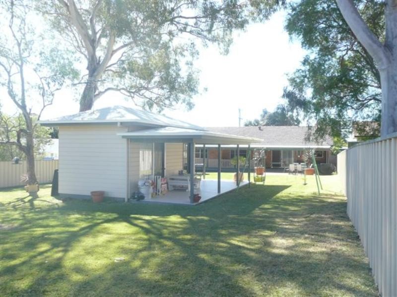 50 Excelsior Parade, Carey Bay NSW 2283