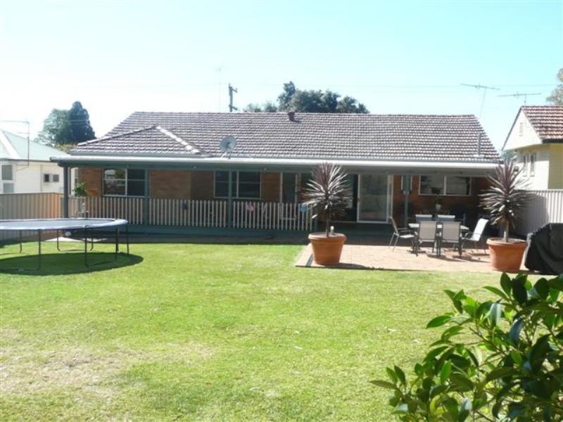 50 Excelsior Parade, Carey Bay NSW 2283