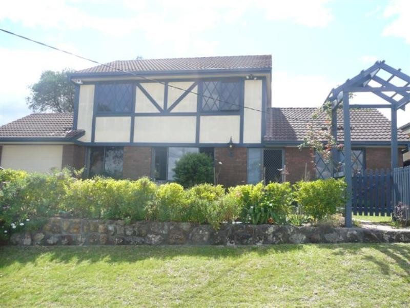 8 Rexton Parade, Blackalls Park NSW 2283