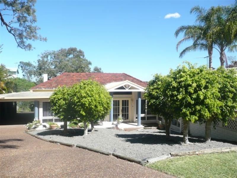 68 Kilaben Road, Kilaben Bay NSW 2283