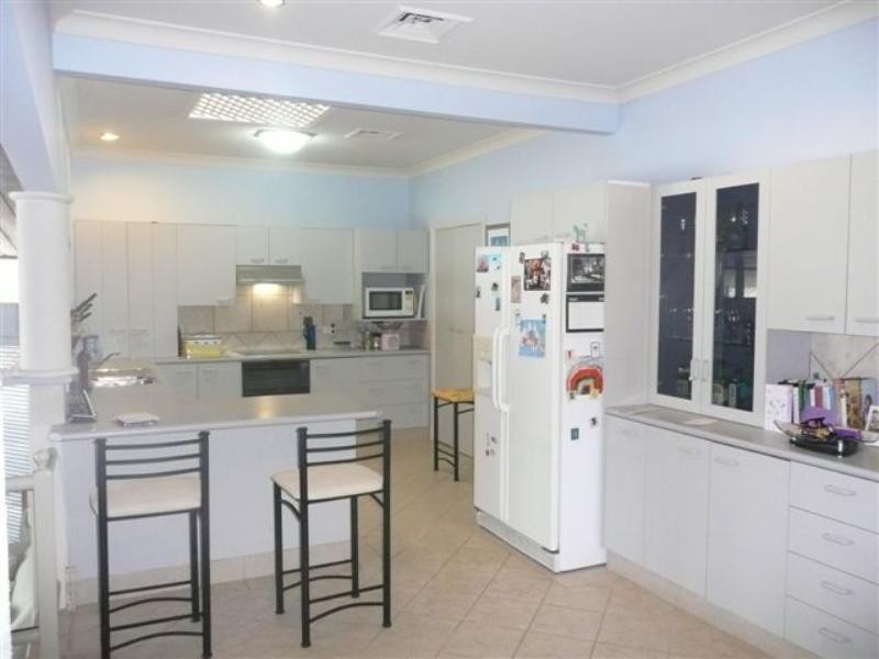 68 Kilaben Road, Kilaben Bay NSW 2283