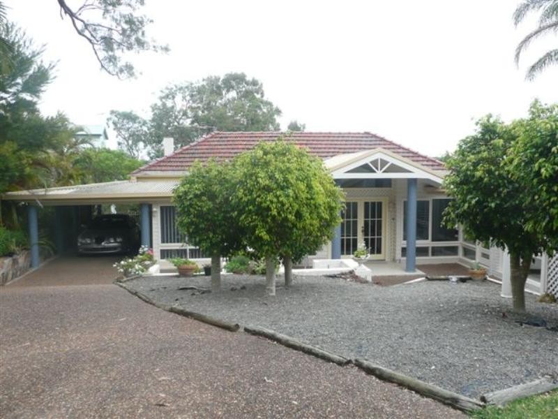68 Kilaben Road, Kilaben Bay NSW 2283