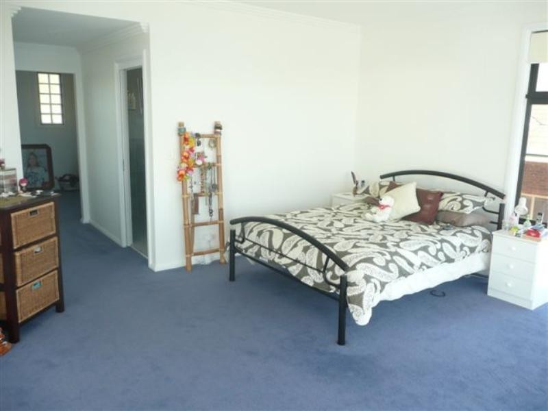 52 Sealand Road, Fishing Point NSW 2283