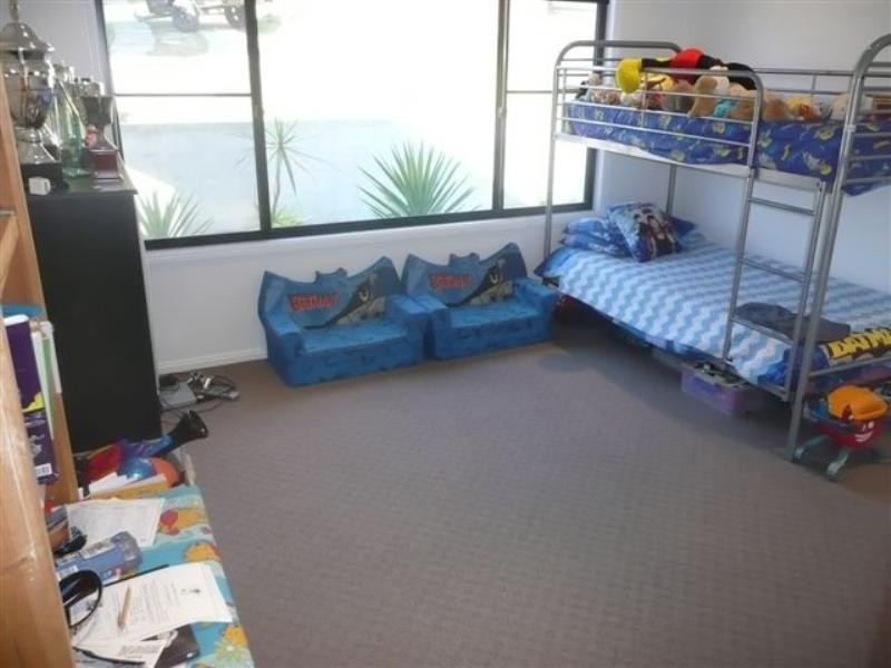 52 Sealand Road, Fishing Point NSW 2283