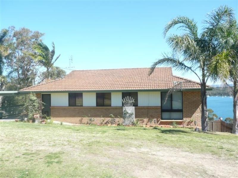 72 Sunlight Parade, Fishing Point NSW 2283