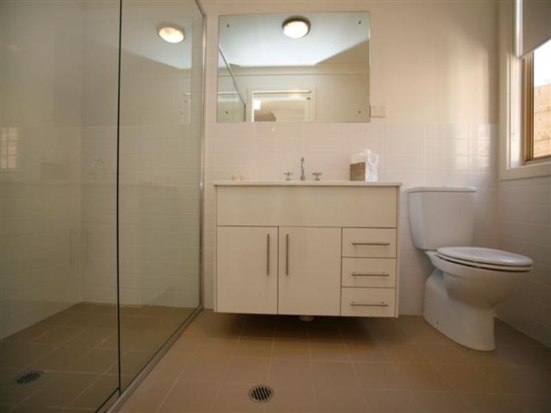 66 Alkrington Avenue, Fishing Point NSW 2283