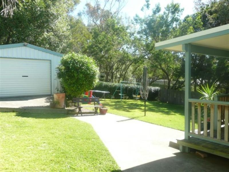 52 Amelia Street, Carey Bay NSW 2283