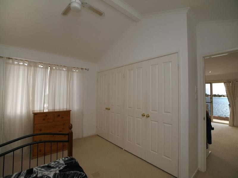 46 Sealand Road, Fishing Point NSW 2283