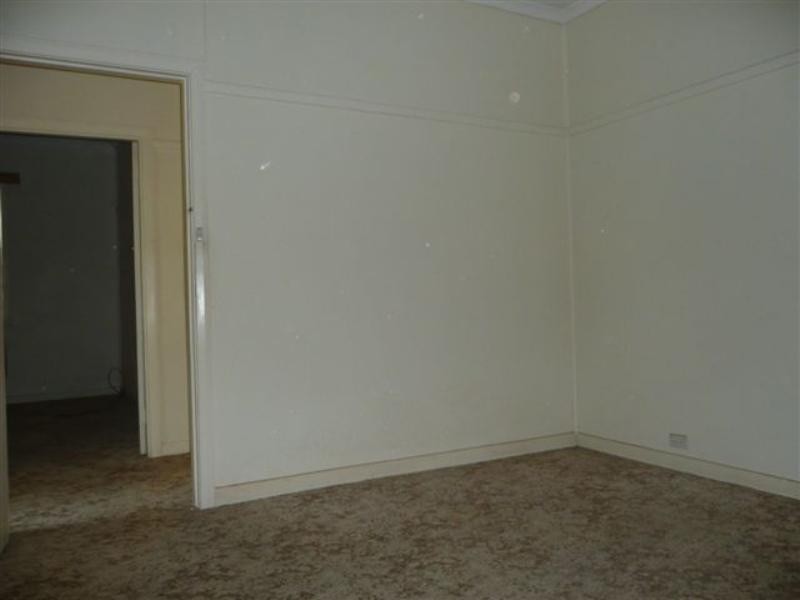 65 Middlepoint Road, Bolton Point NSW 2283