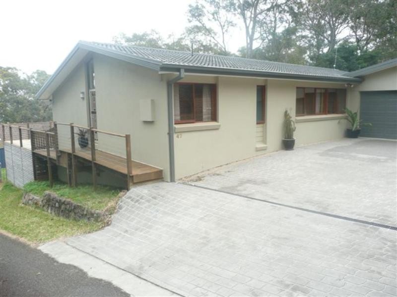 47 Coal Point Road, Coal Point NSW 2283