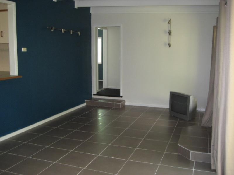 9 Macquarie Road, Fennell Bay NSW 2283