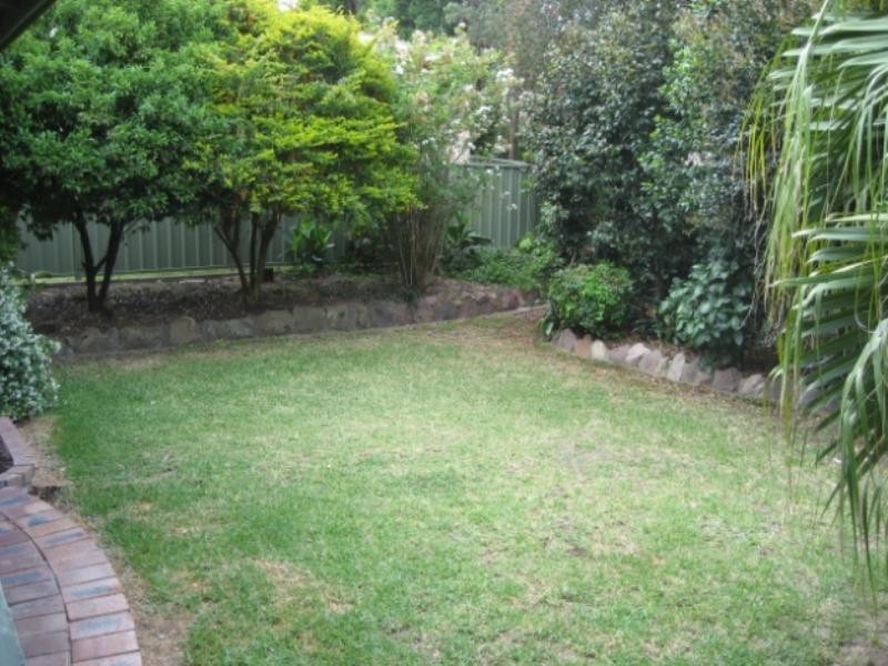 9 Macquarie Road, Fennell Bay NSW 2283