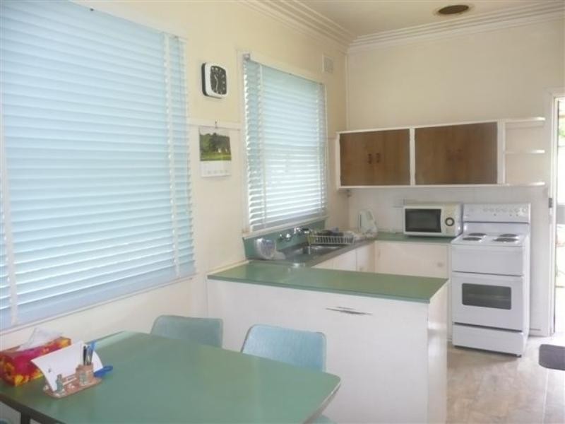 133 Excelsior Parade, Toronto NSW 2283