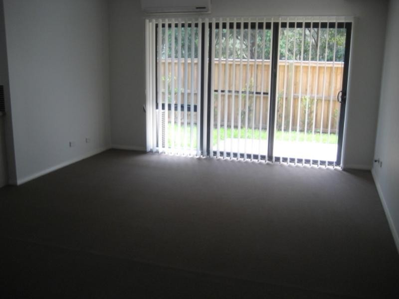 51 Kestral Circuit, Shortland NSW 2307