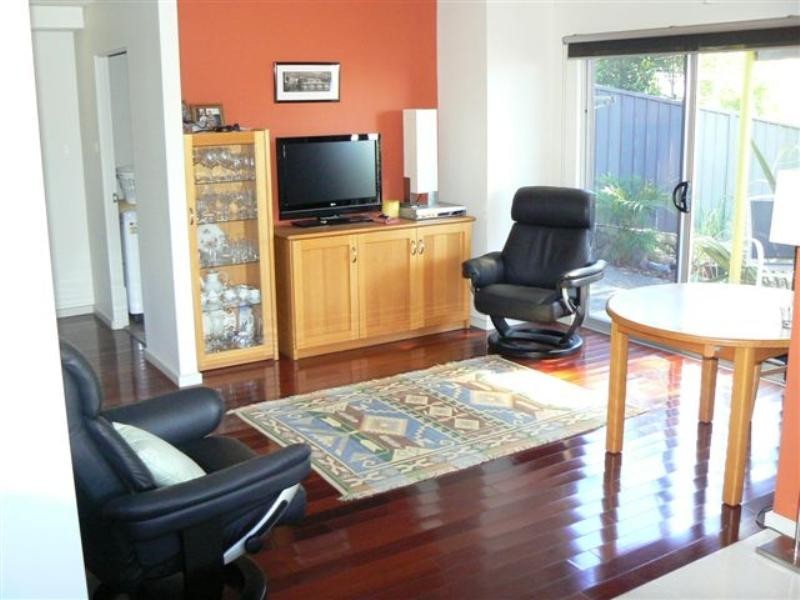 5 Rofe Street, Coal Point NSW 2283