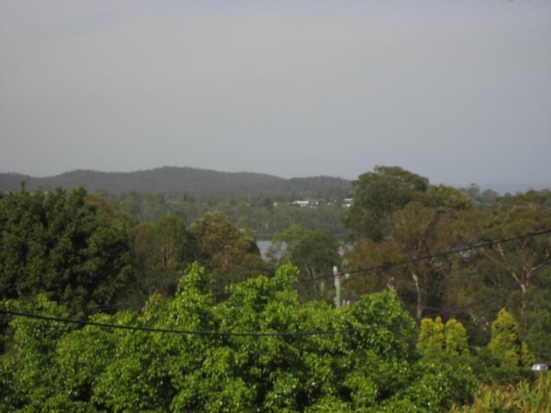 10 Potter Close, Fennell Bay NSW 2283