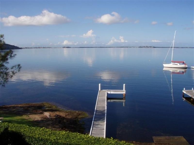 6/8 Ambrose Street, Carey Bay NSW 2283