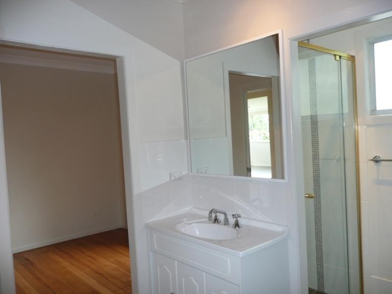 237 Coal Point Road, Coal Point NSW 2283