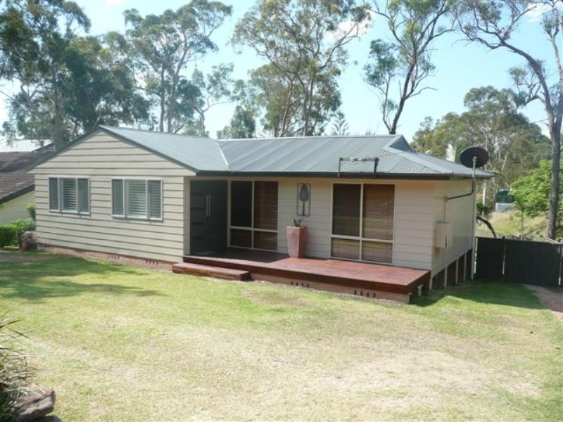 4 Ruislip Parkway, Buttaba NSW 2283